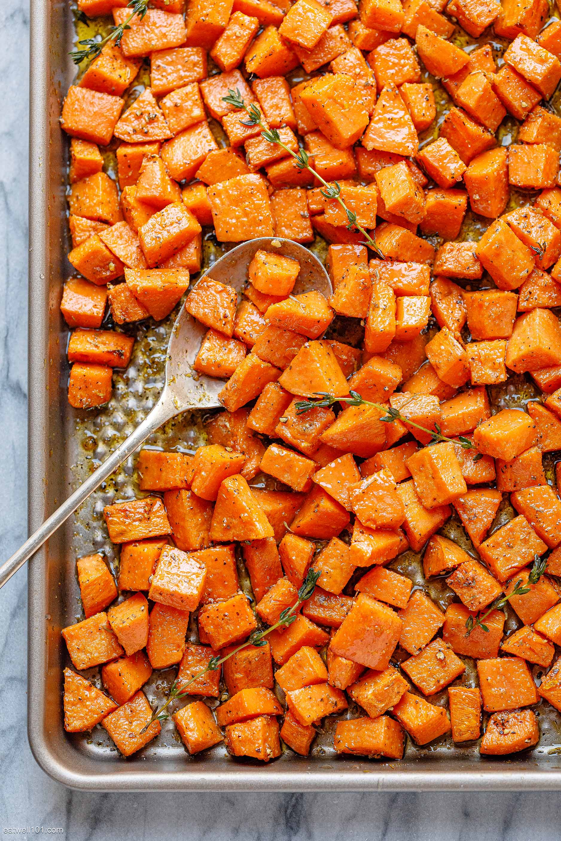 Roasted Sweet Potatoes: The Perfect Fall Superfood!