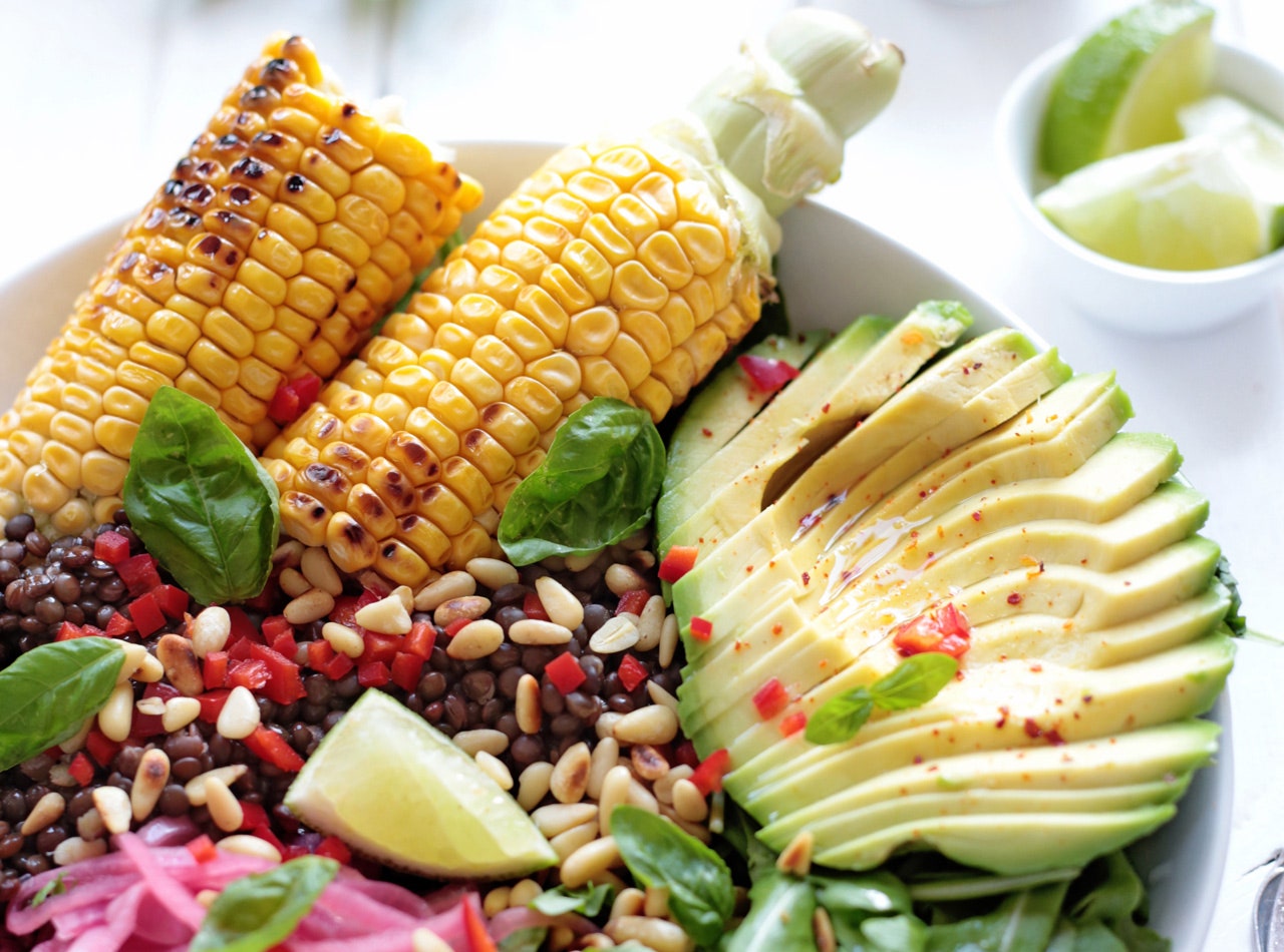 "Beyoncé's Plant-Based Diet: How to Eat Like a Music Icon and Role Model for Healthy Living"