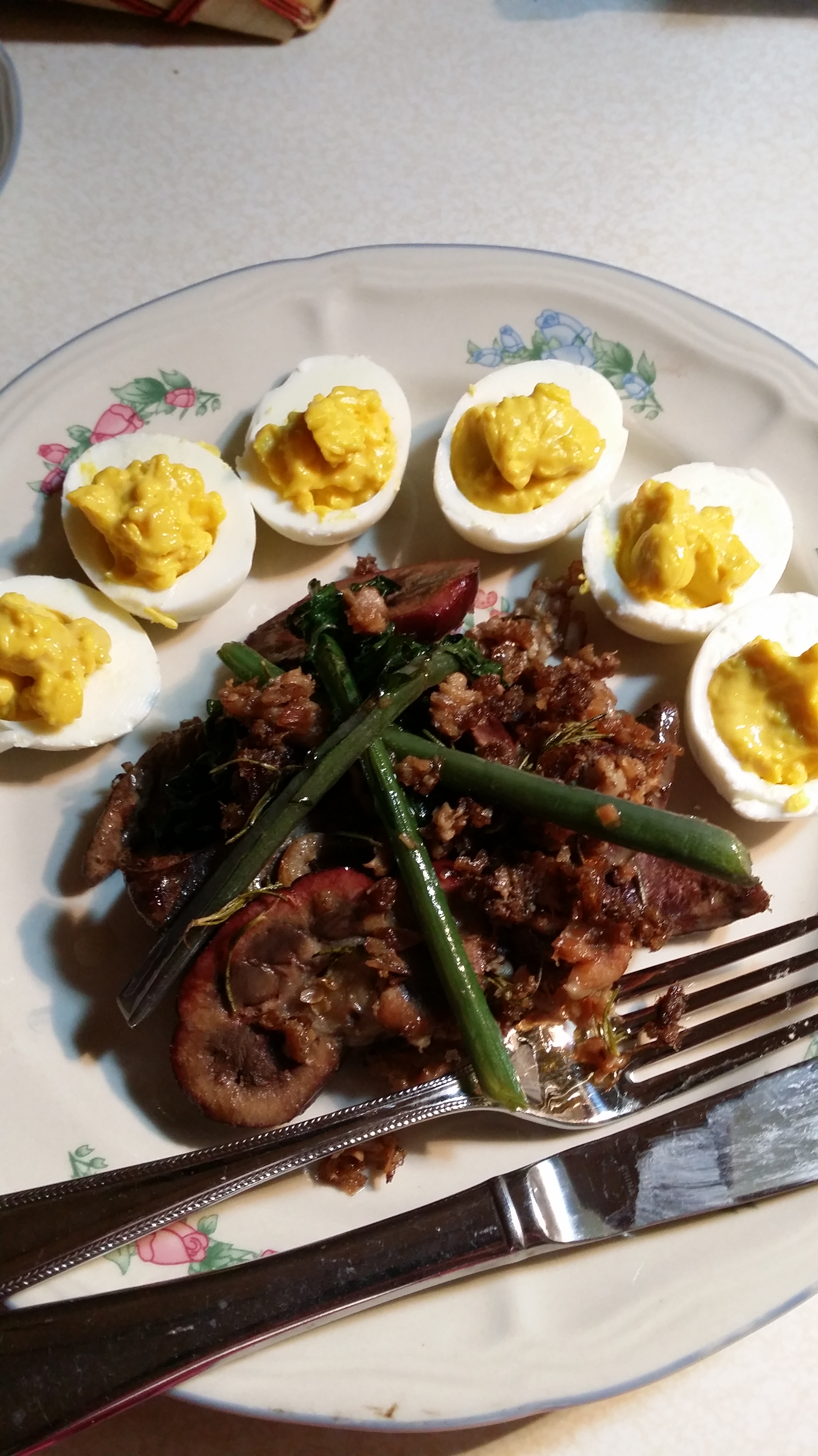 “Unleash the Nutritional Power of Organ Meats: Why You Should Consider Adding Them to Your Paleo Diet”