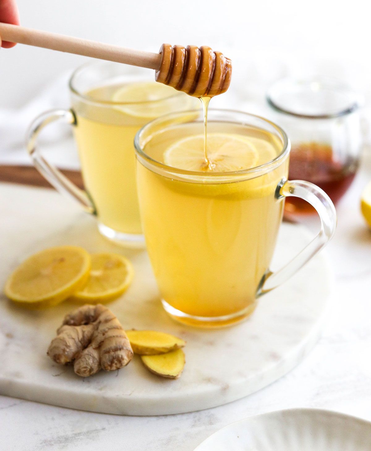 Sip on Health with Ginger and Honey Tea: A Nutritious and Delicious Beverage