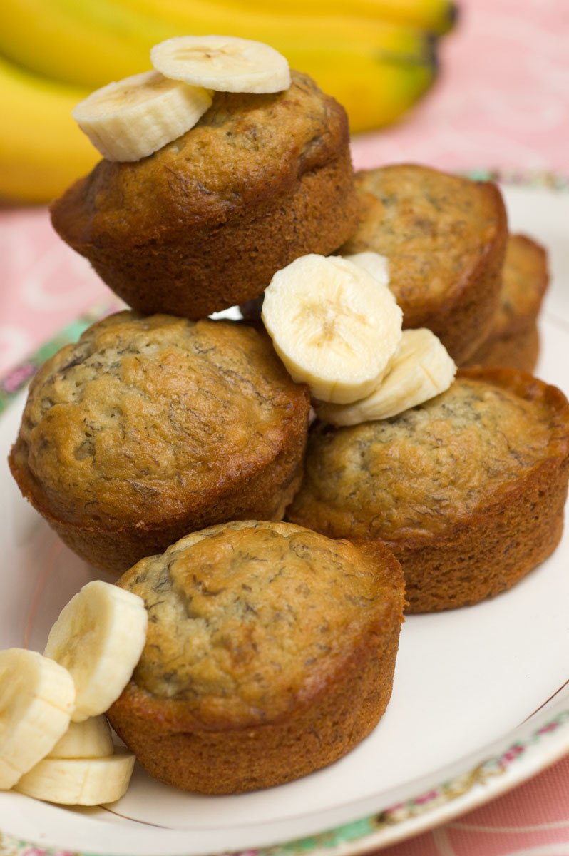Banana Muffins: A Healthier Alternative to Your Favorite Breakfast Treat