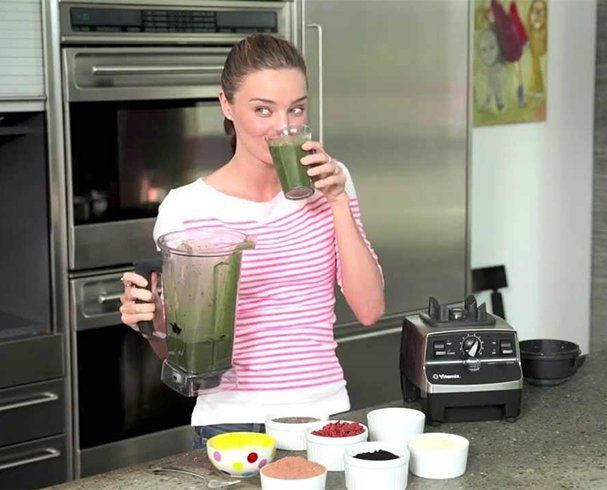 Miranda Kerr’s Guide to Healthy Eating: A Holistic Approach to Wellness