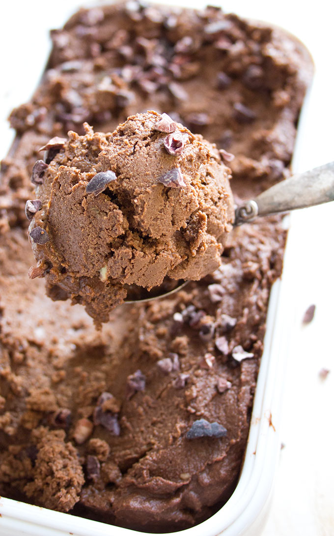 Indulge in guilt-free sweetness with these sugar-free ice cream recipes!