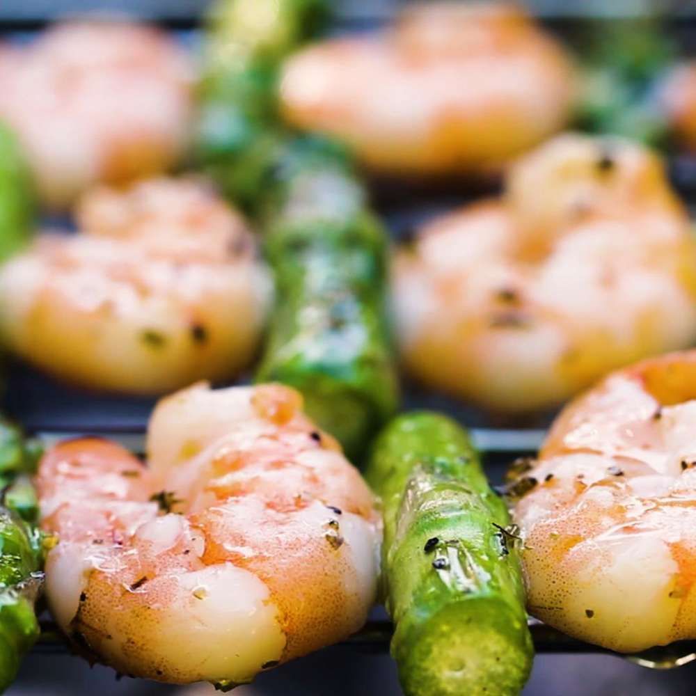 Grilled Marinated Asparagus Skewers: A Healthy and Delicious Side Dish