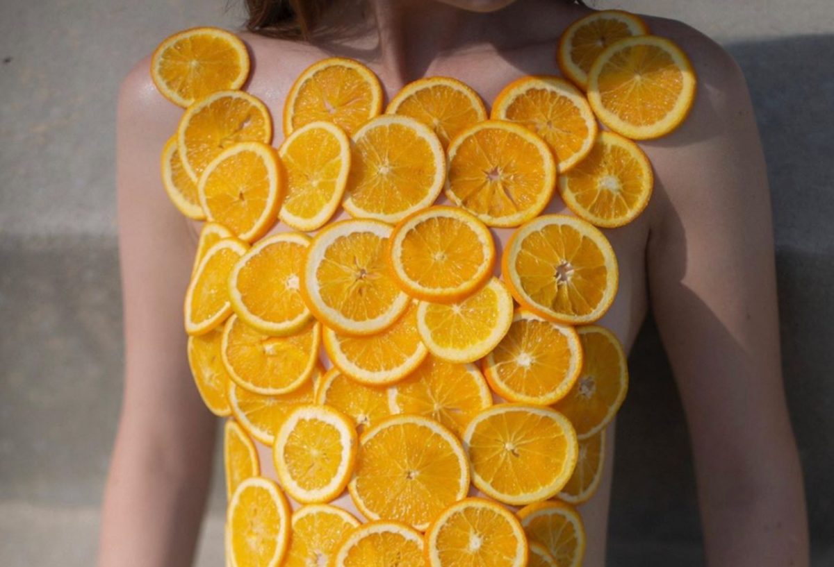 Boost Your Digestive Health with Oranges, a Great Source of Fiber!