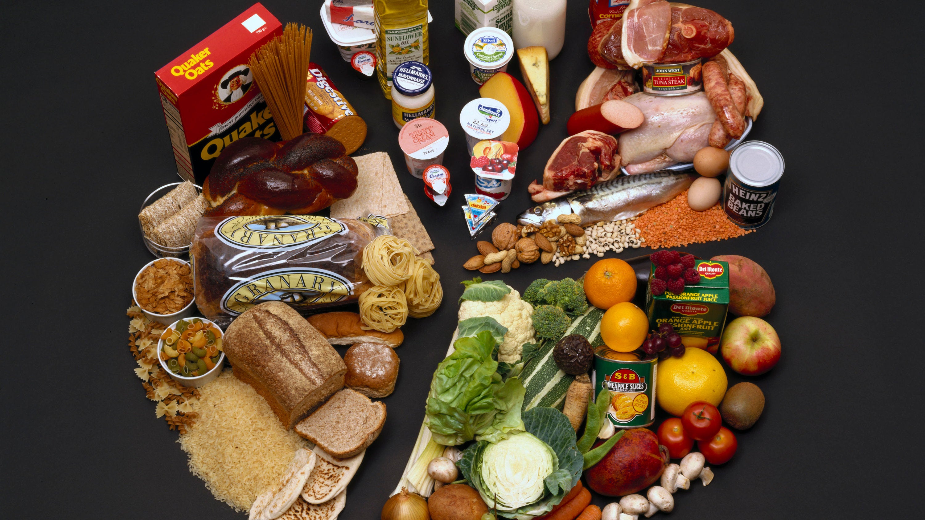 Tom Brady’s Winning Combination of Healthy Eating and Athleticism