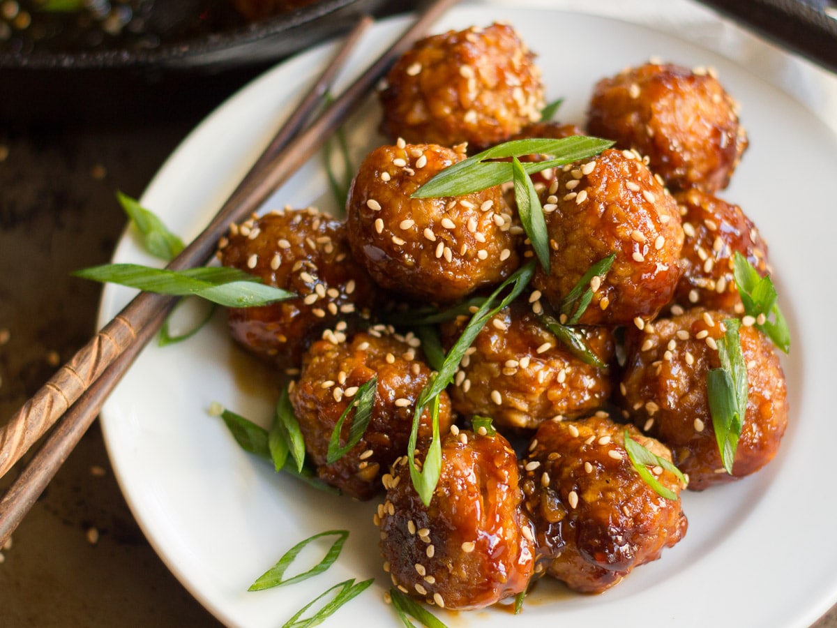 Try Tempeh Meatballs: A Delicious and Nutritious Alternative to Traditional Meatballs!