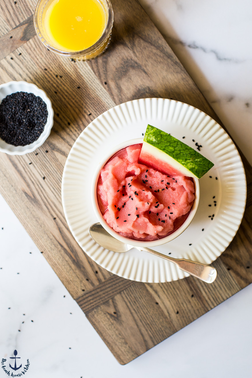 Get Your Morning Refreshment with a Watermelon Smoothie Bowl!