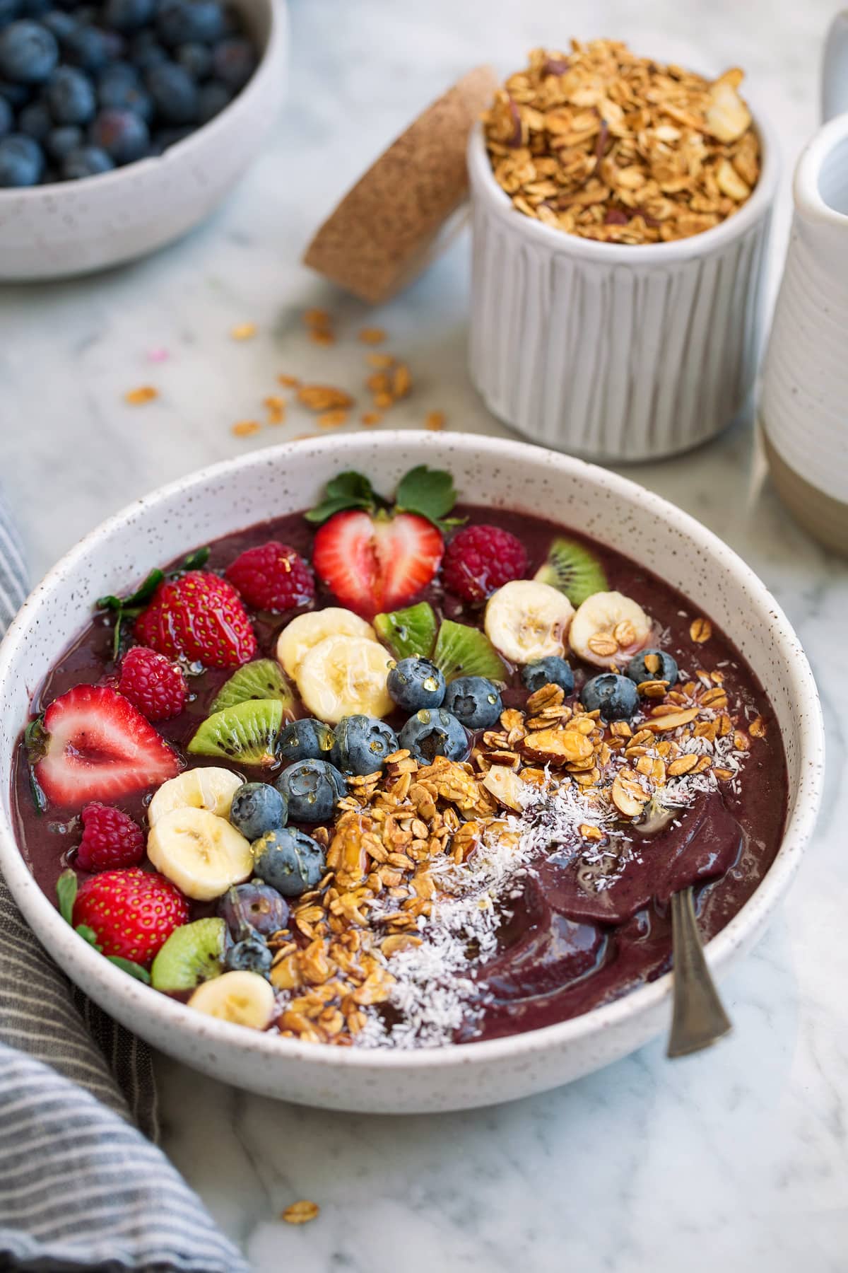 Get Your Daily Dose of Nutrients with Acai Bowls!