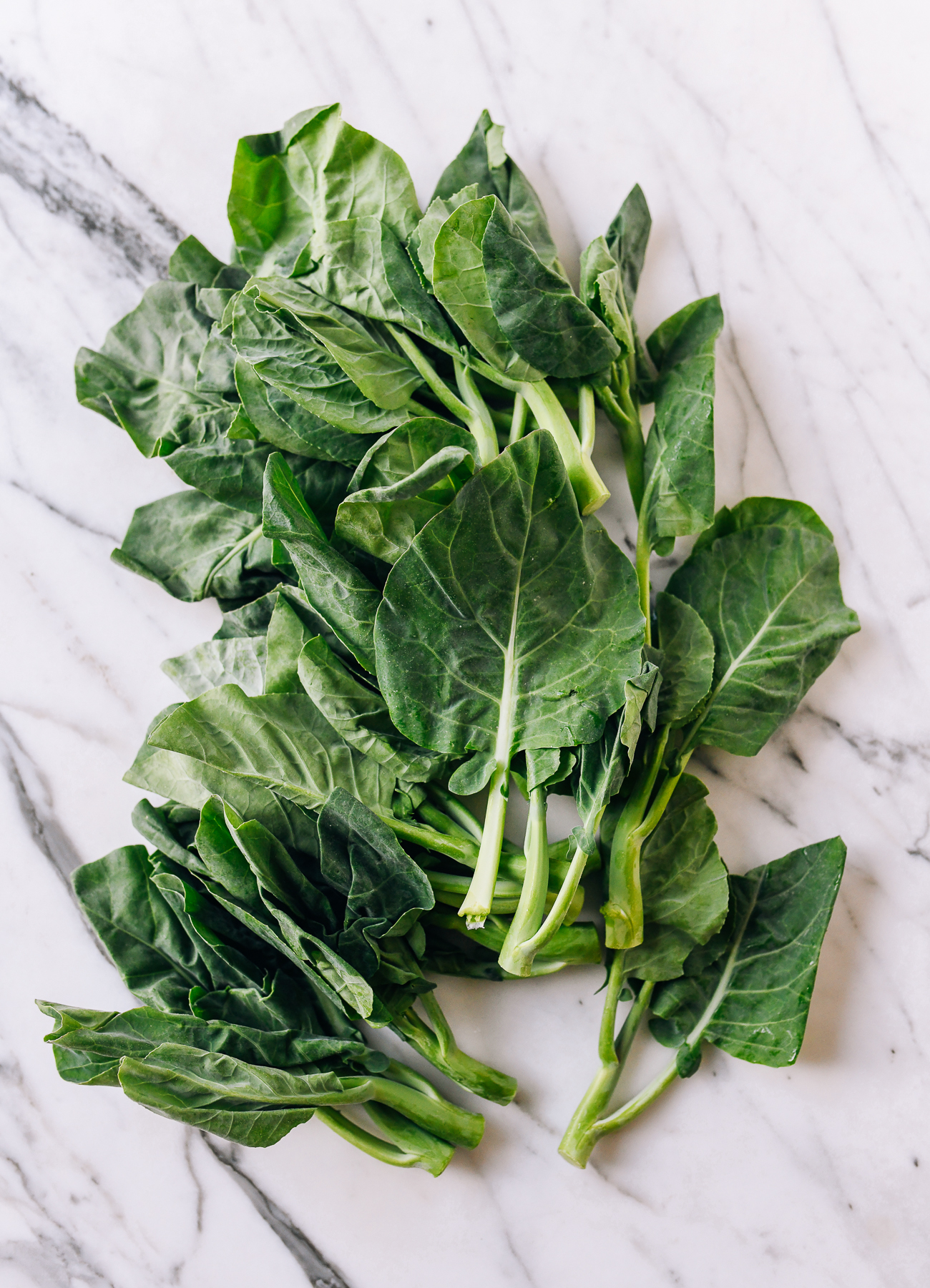 Discover the Health Benefits and Delicious Ways to Enjoy Chinese Broccoli (Kai-Lan) in Your Diet