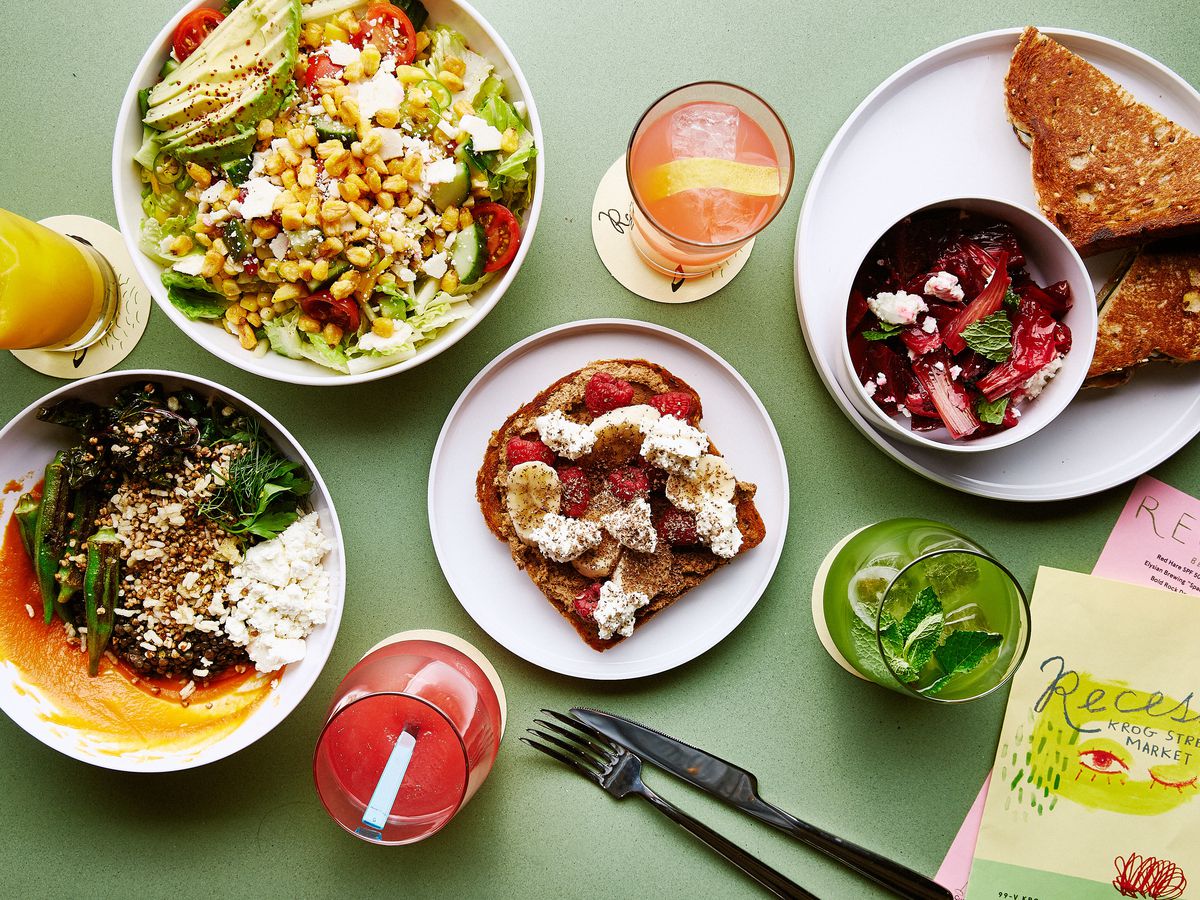 Gluten-Free Dining: Tips and Tricks for Eating Out Without Worrying