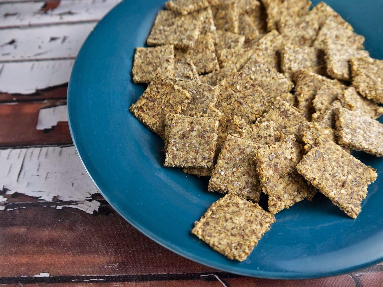 Get Your Crunch On: Try These Delicious and Nutritious Hemp Seed Crackers Today!
