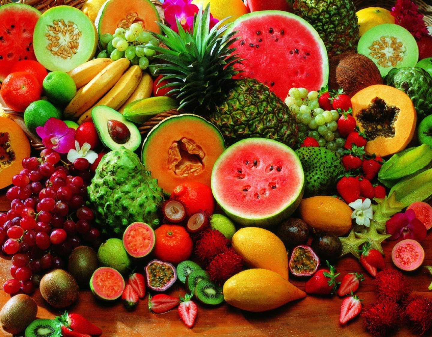 Get Your Tropical Fix: Juicing with Exotic Fruits for a Healthy Boost