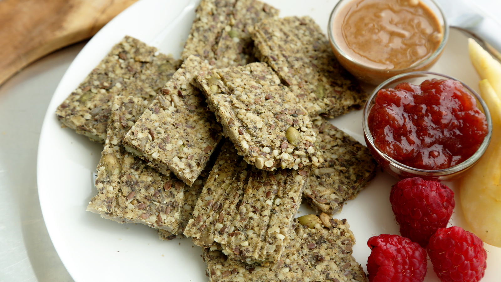 Hemp Seed Crackers: The Delicious and Nutritious Snack You Need to Try!