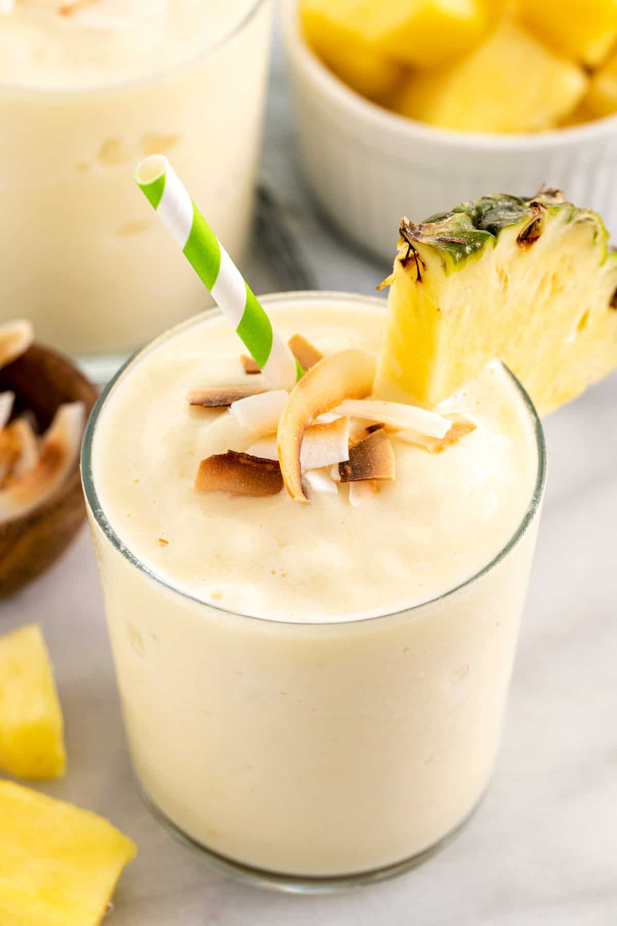 Tropical Smoothie Recipes with Pineapple: A Refreshing and Nutritious Delight