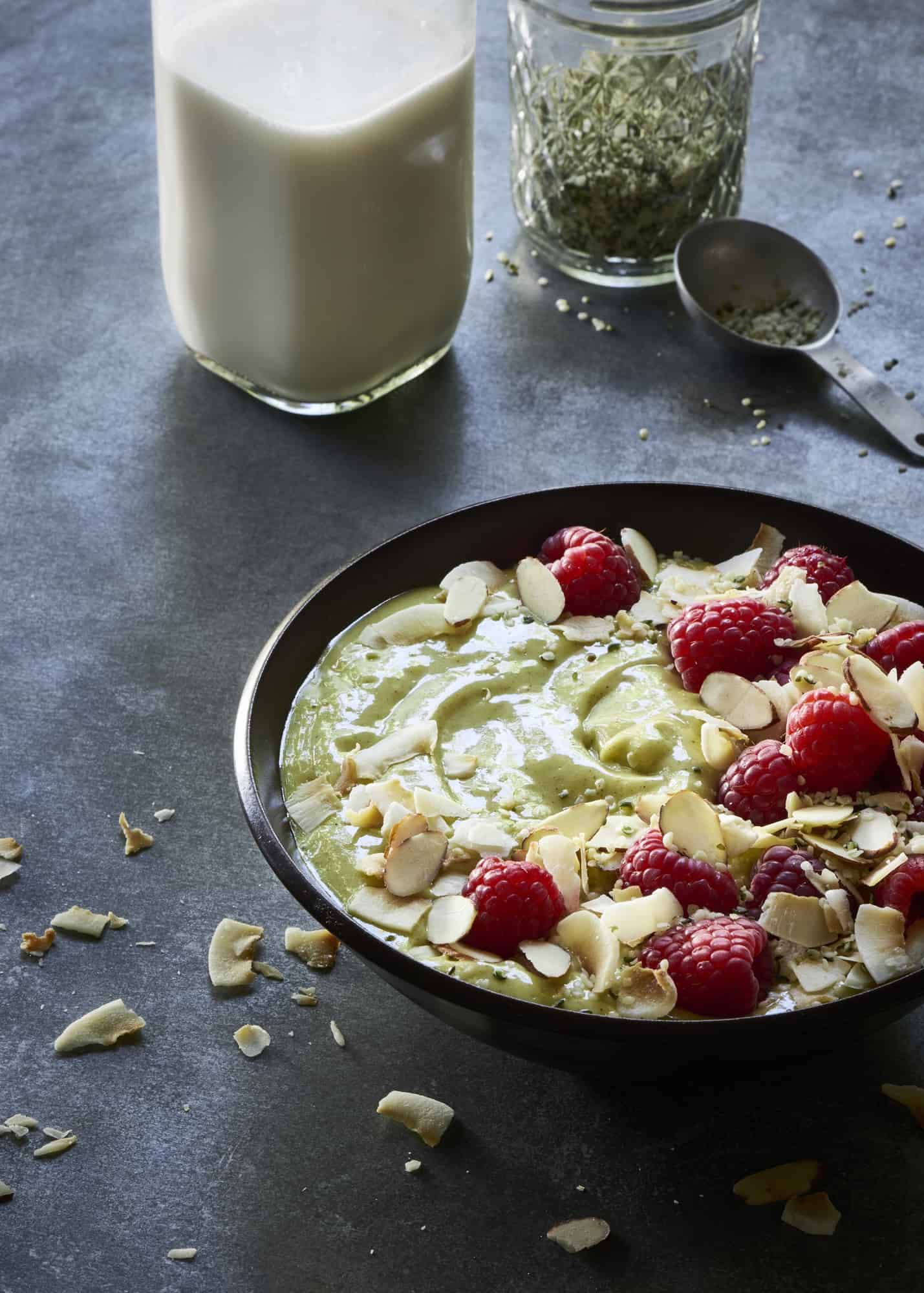 Upgrade Your Breakfast Game with Delicious Matcha Smoothie Bowls