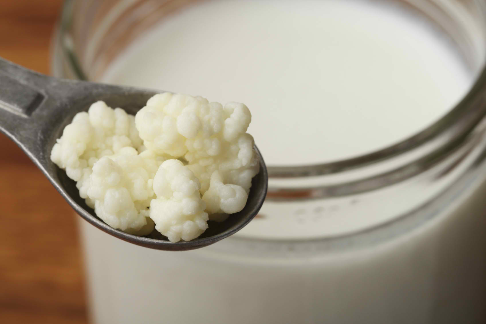 Discover the Nutritional Benefits of Kefir, the Historical Fermented Beverage