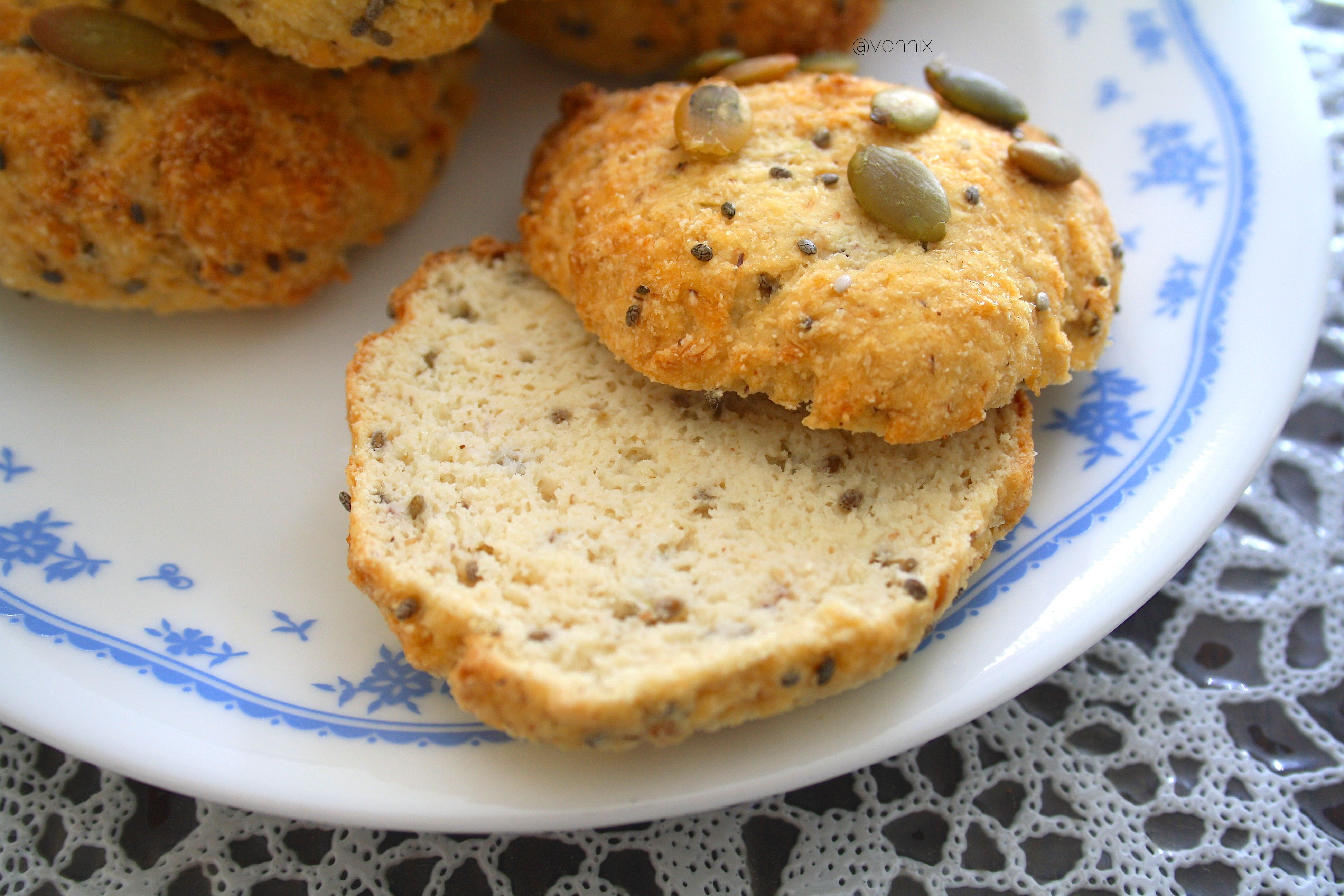 “Unlock the Secrets of Gluten-Free Baking with Chia Seeds: Expert Baker Shares Tips and Recipes!”