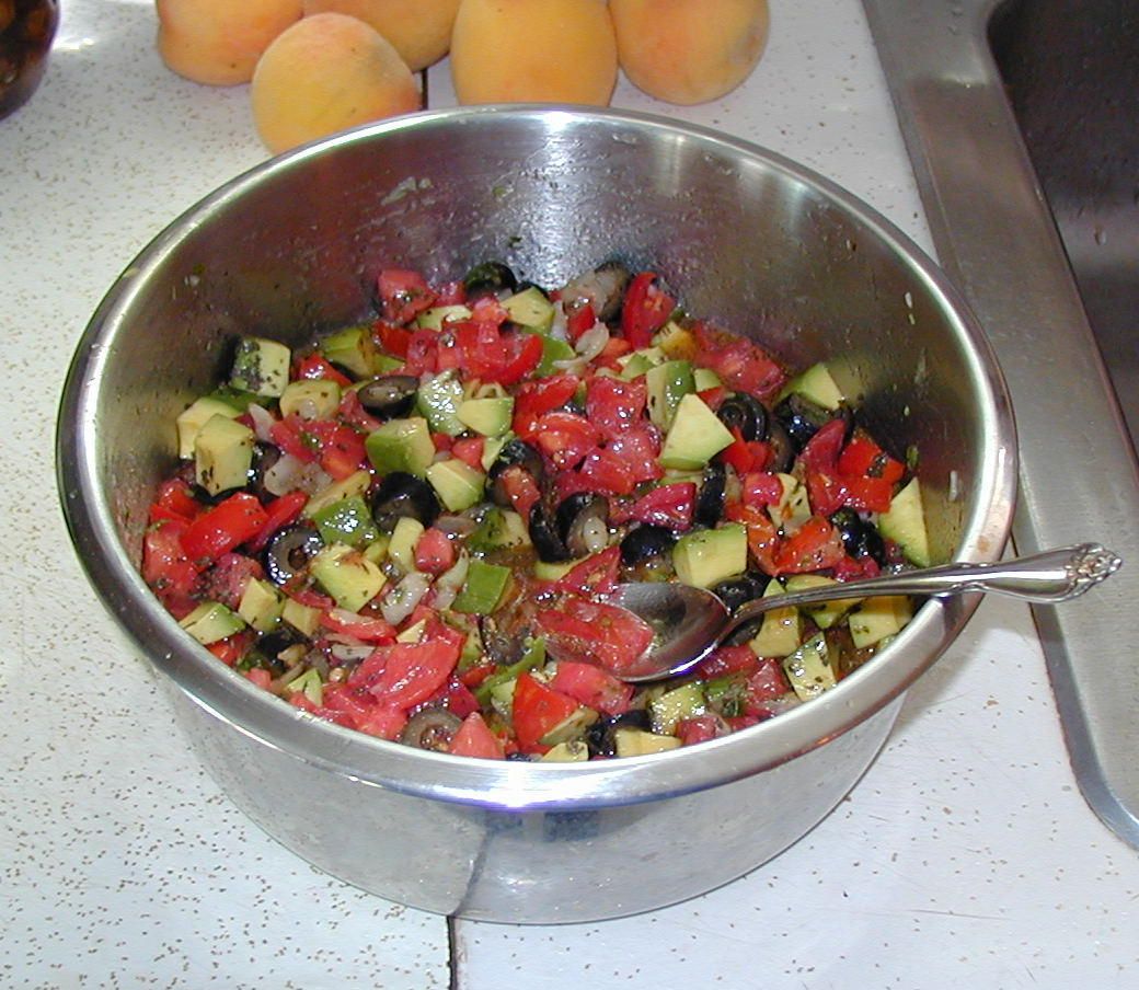 “15 Raw Food Preparation Techniques for Delicious and Nutritious Dishes”