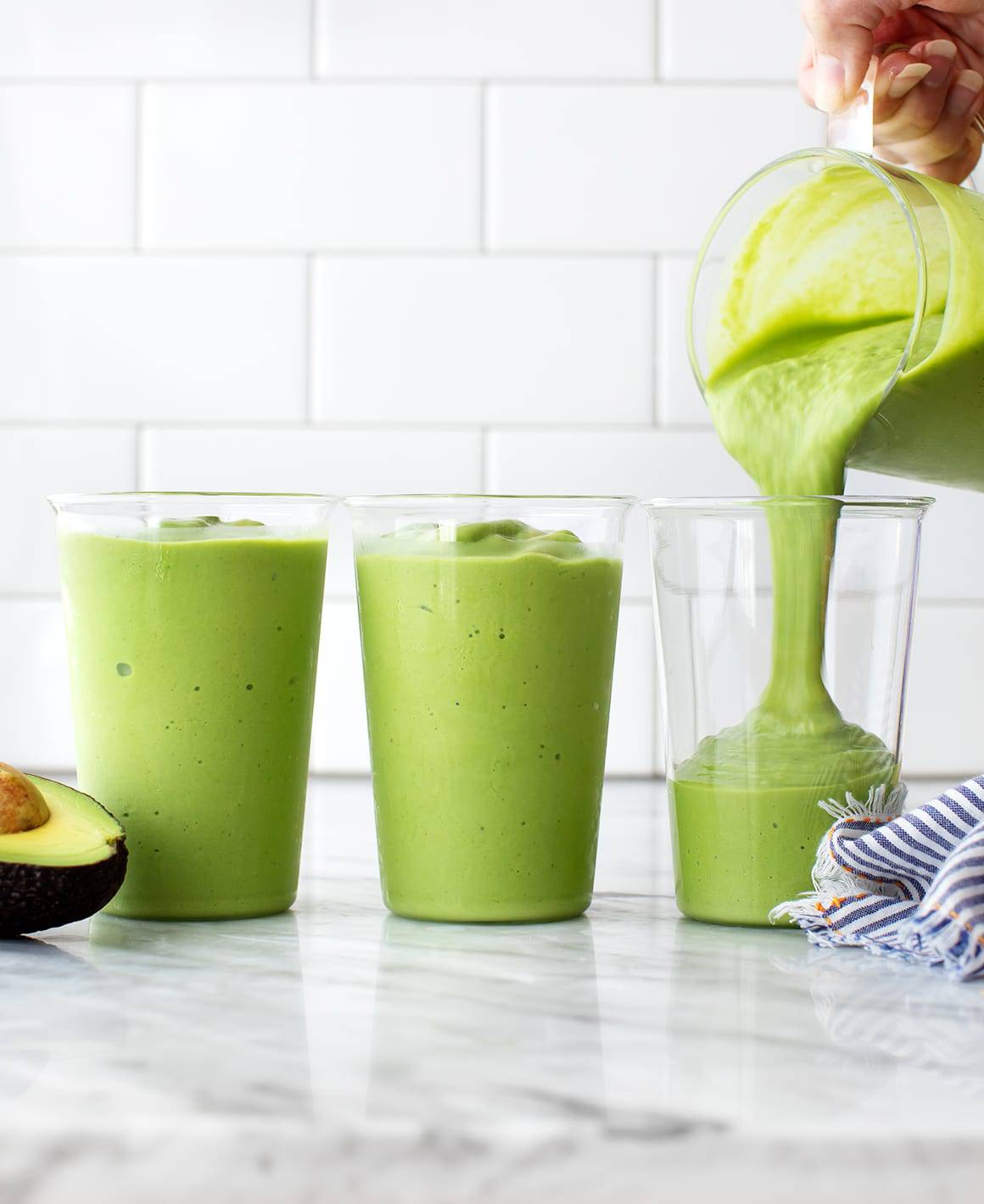 "Supercharge Your Smoothies with Avocado Oil: A Nutrient-Packed Boost for Your Healthy Lifestyle"