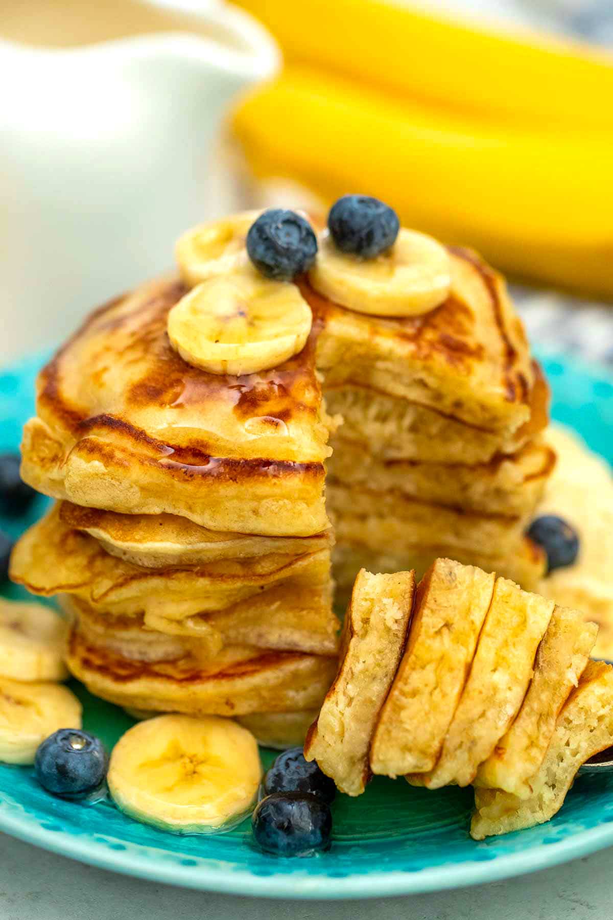 "Banana Pancakes: The Perfect Breakfast Combo of Taste and Nutrition"