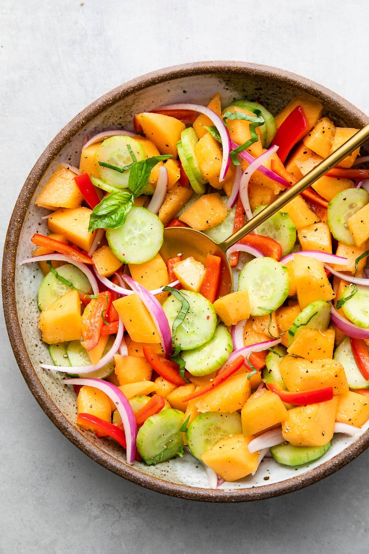 “10 Refreshing Cantaloupe Salad Ideas for a Burst of Flavor and Health Benefits!”