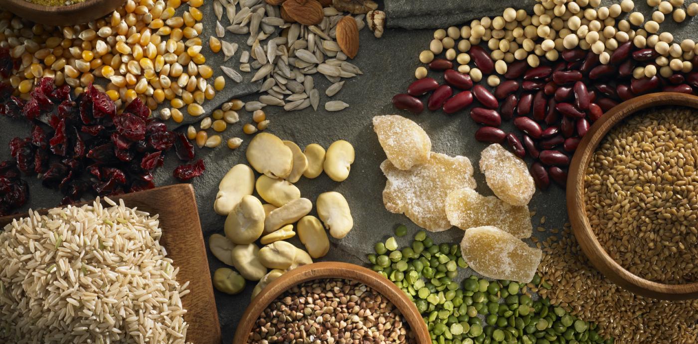 "15 Nuts and Seeds to Spice Up Your Mediterranean Diet and Boost Your Health"