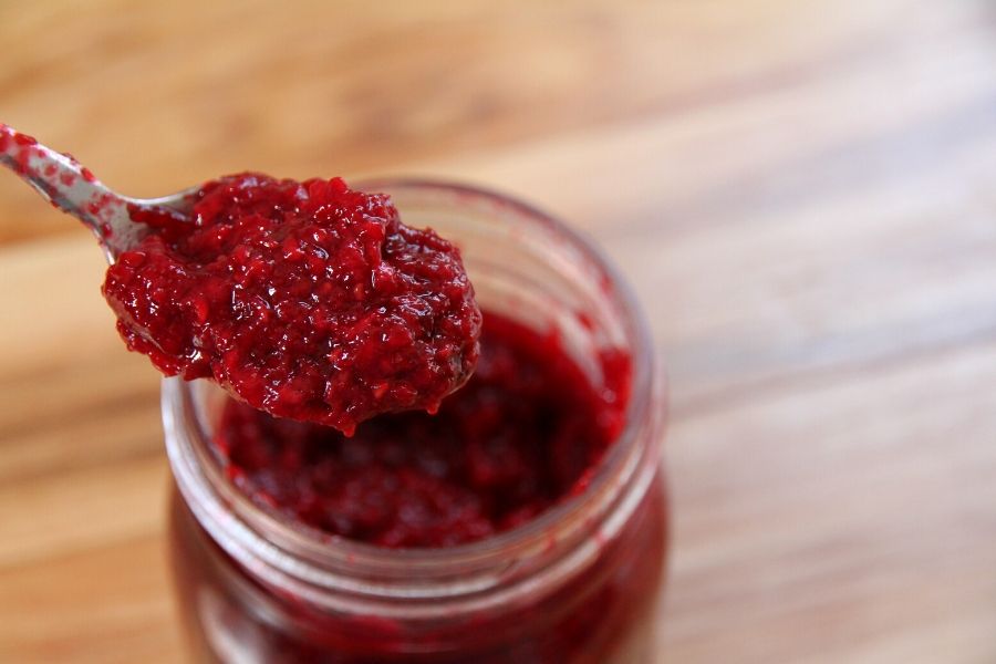 17 Delicious and Nutritious Low-Sugar Alternatives to Traditional Jams and Jellies