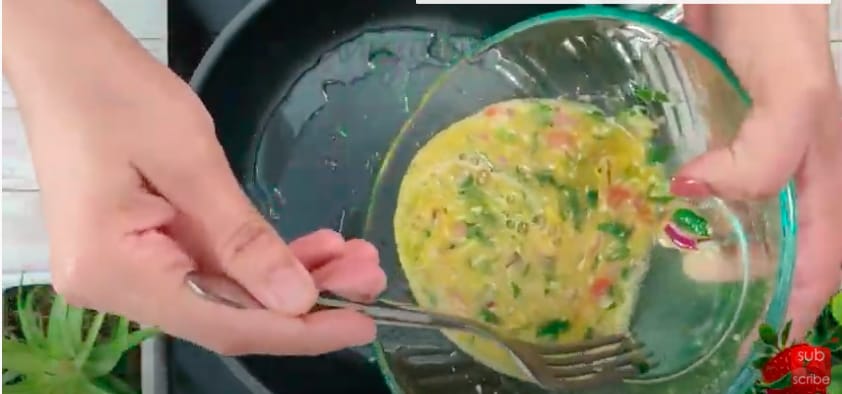 Elevate Your Omelette Game with Mouthwatering Microgreen Recipes