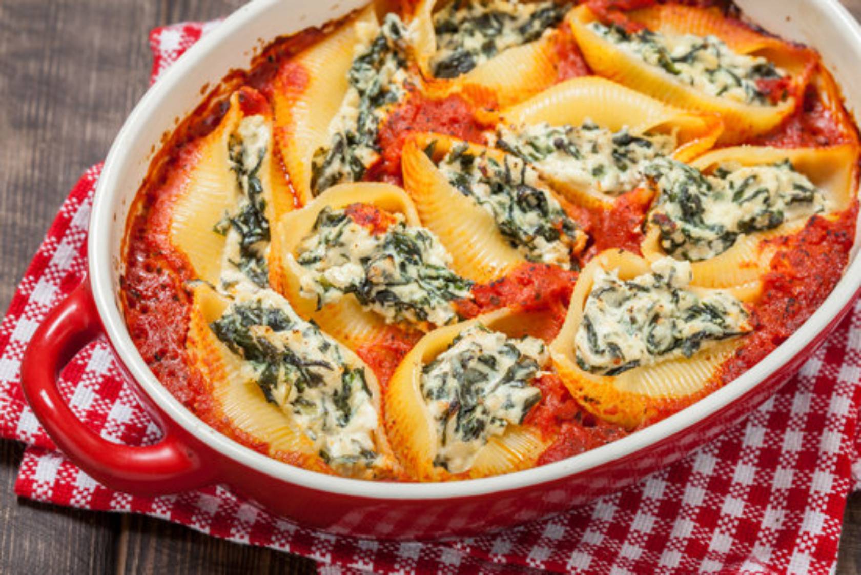 "Delicious and Nutritious: Spinach and Ricotta Stuffed Shells - A Healthy Meal Worth Indulging In!"