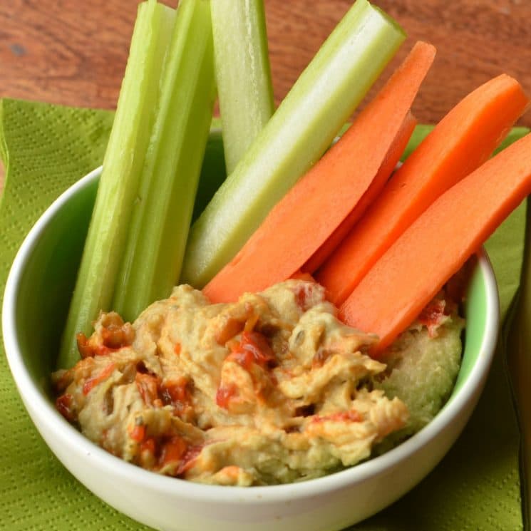 “Veggie Sticks with Hummus: A Delicious and Nutritious Snack for All Ages”