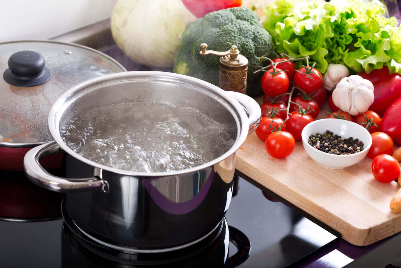 “Boiling: The Healthy and Flavorful Cooking Method You Need to Try!”