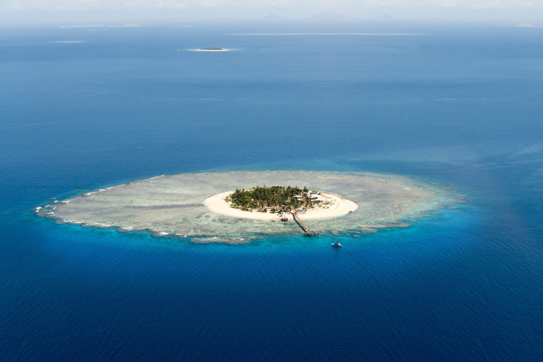 Unveiling the Bounty of Nature’s Gems: Exploring Archipelagos and Chains of Islands