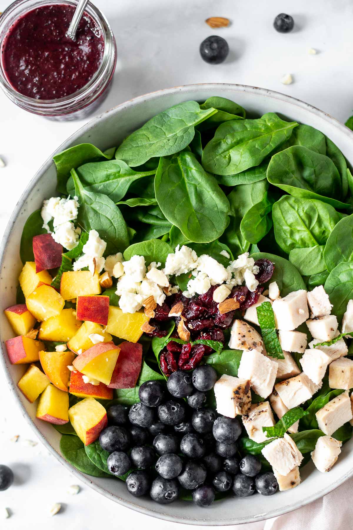 “Blueberry Salad Dressings: Bursting with Flavor and Health Benefits!”