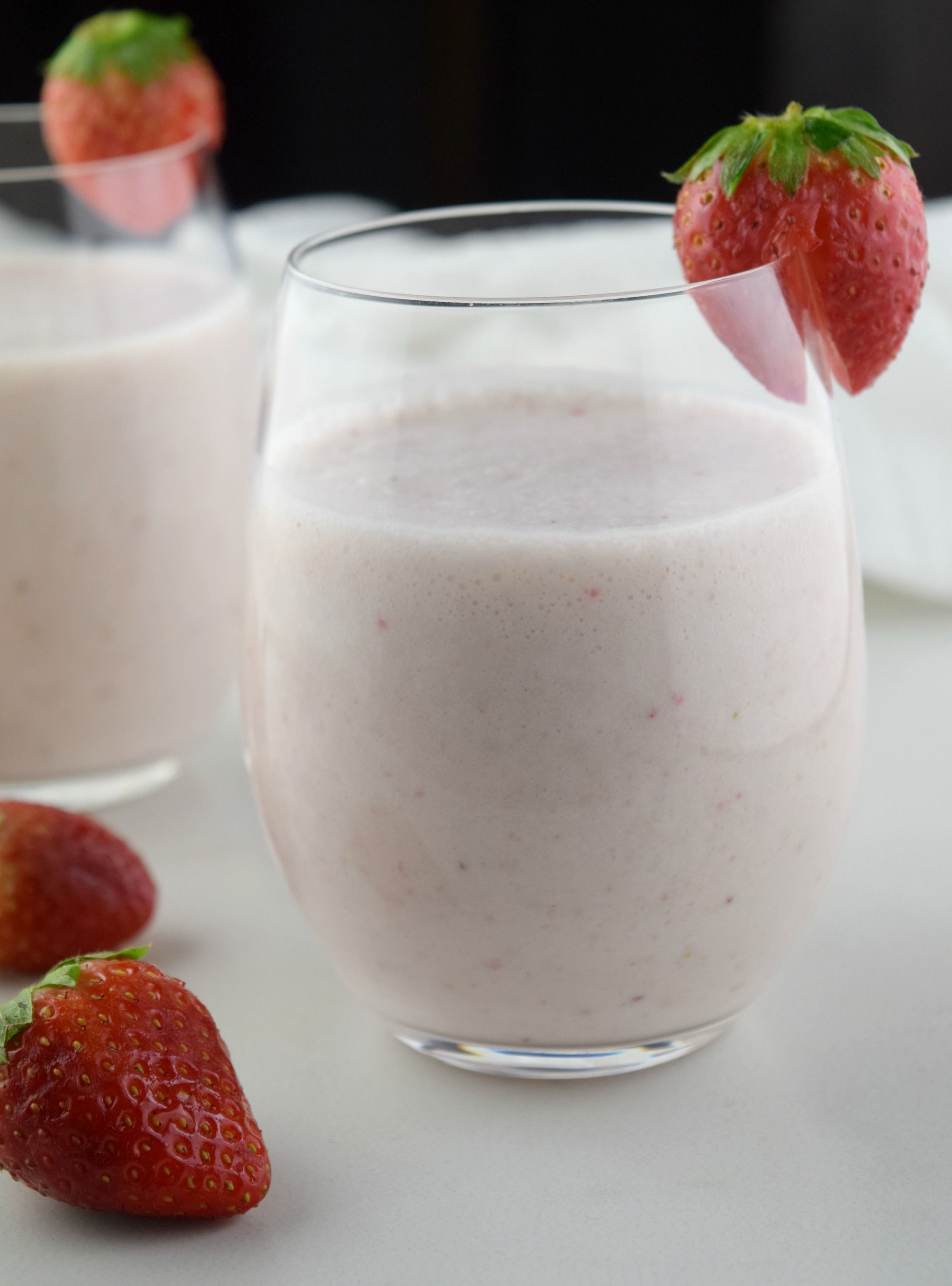 “Coconut Milk Smoothie Recipes: A Delicious and Nutritious Addition to Your Healthy Eating Routine”
