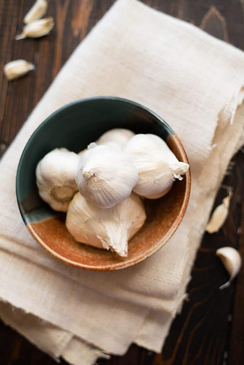 “Garlic: The Flavorful and Healthy Secret Ingredient for Delicious Meals”