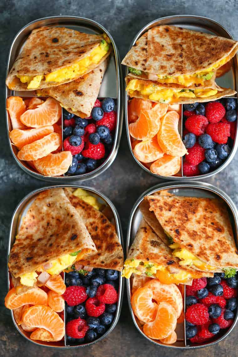 "Delicious and Nutritious: 10 Low-Calorie Breakfast Ideas to Start Your Day Right"