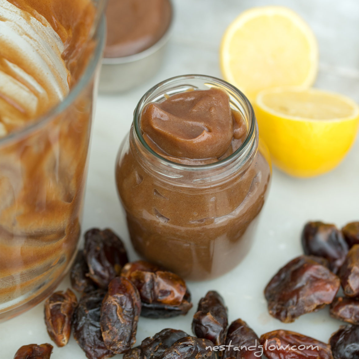 Sweet and Healthy: Dates and Maple Syrup as Delicious Alternatives