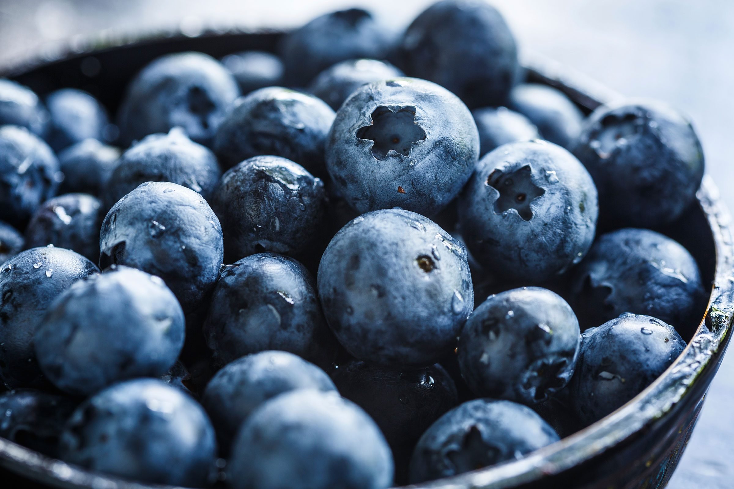 “Berry Good for You: Unleashing the Power of Blueberries in Your Diet!”