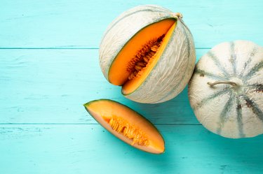 "Cantaloupe: The Delicious Secret to Shedding Pounds"