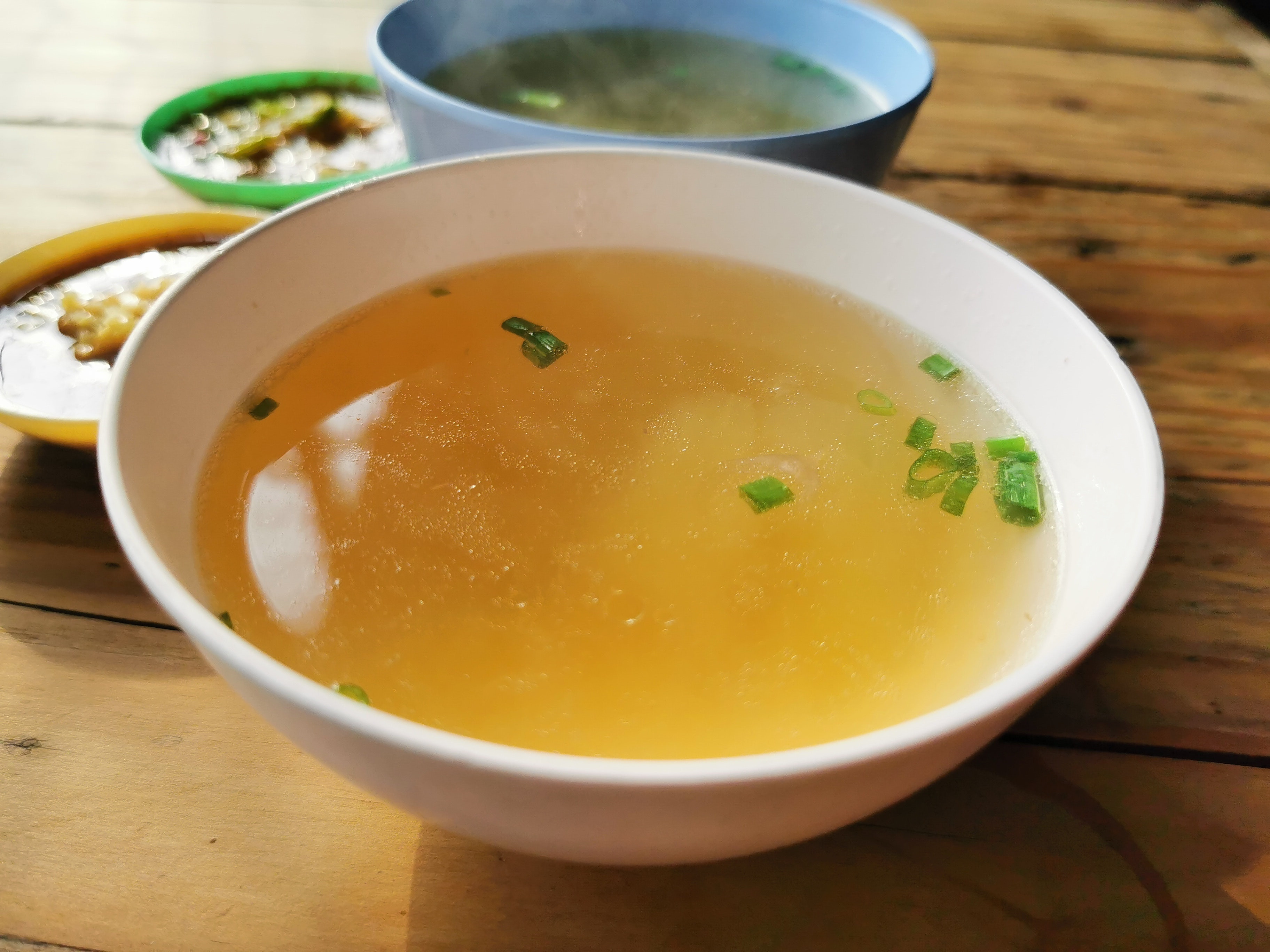 Affordable and Nutrient-Rich: Homemade Bone Broth on a Budget