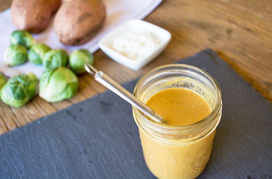 Spice up Your Salad with Turmeric Salad Dressing: A Flavorful and Nutritious Addition to Your Healthy Eating Journey