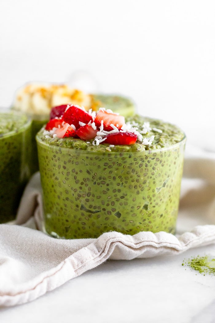“Indulge in Matcha Chia Pudding Cups: A Nutritious and Delicious Superfood Treat!”