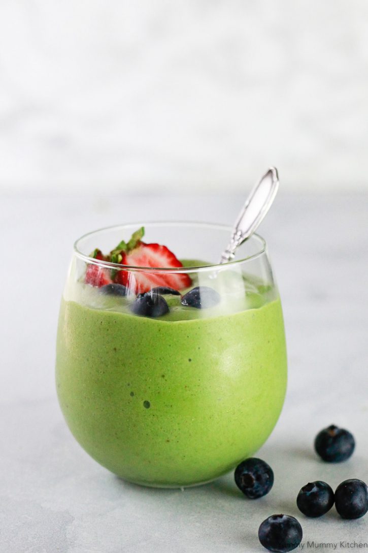 “Blend Your Way to Vibrant Health with These Delicious Matcha Smoothie Recipes!”