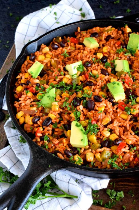 Delicious and Nutritious: Southwest-Style Black Bean and Corn Skillet with Cauliflower Rice