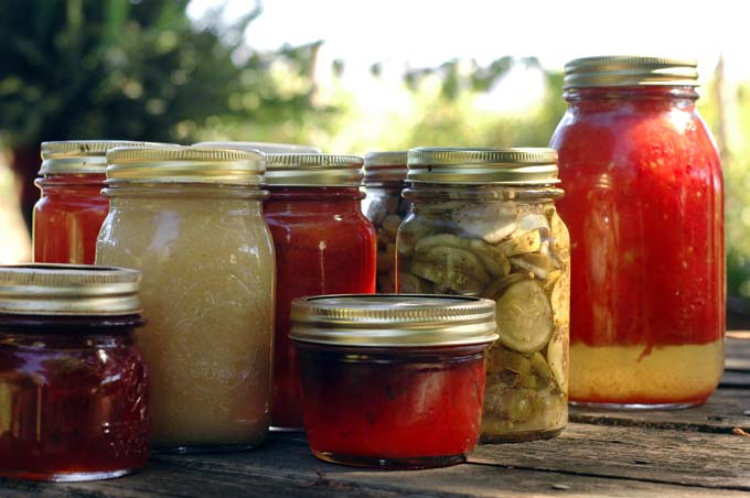 Preserving Seasonal Foods: Enjoy Fresh Flavors All Year Round!