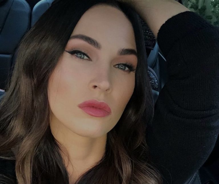 “Megan Fox’s 8 Secrets to a Healthy Lifestyle That Will Inspire You”