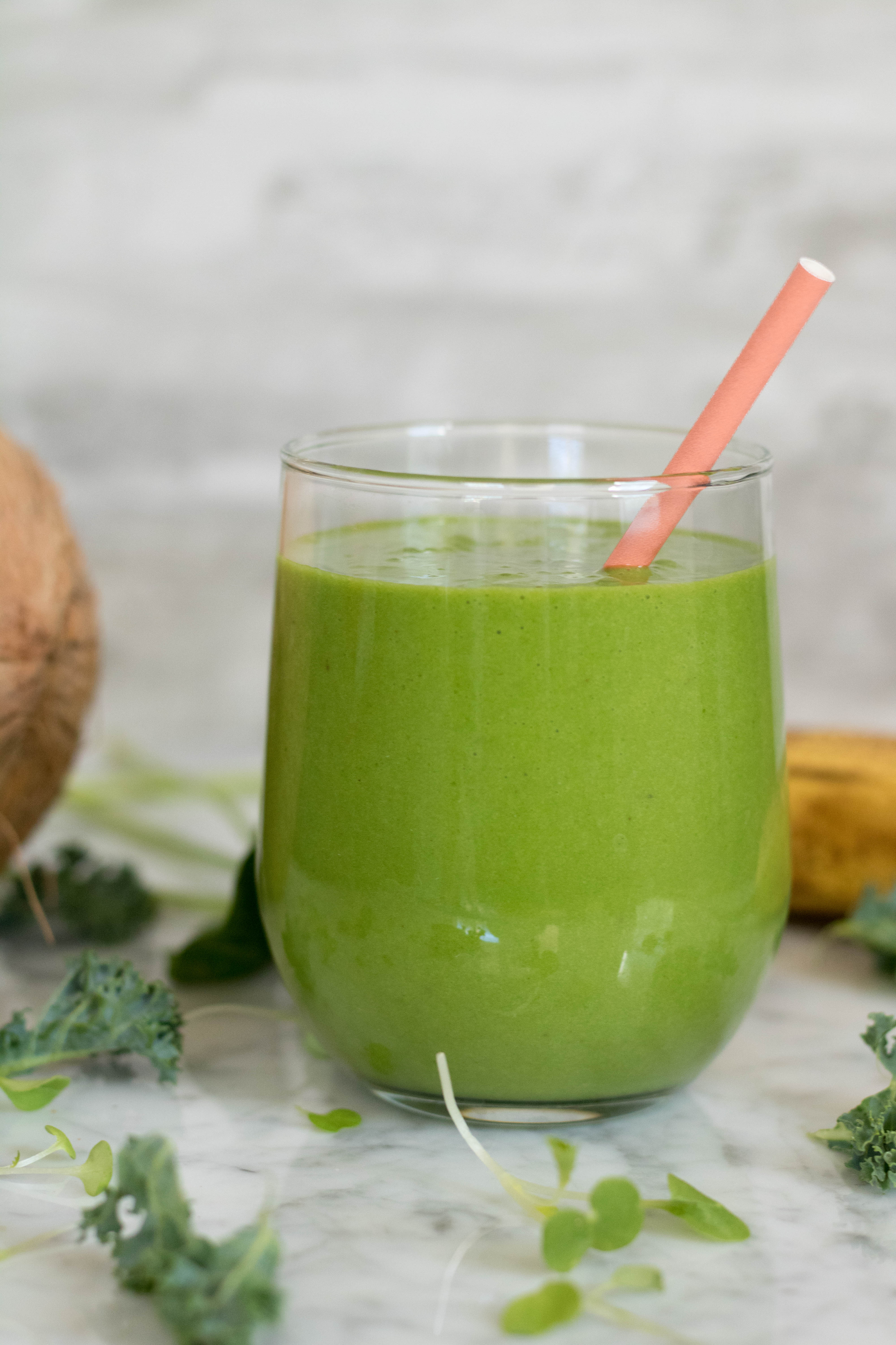 “Kale Smoothie Recipes: A Nutrient-Packed and Delicious Way to Boost Your Health”