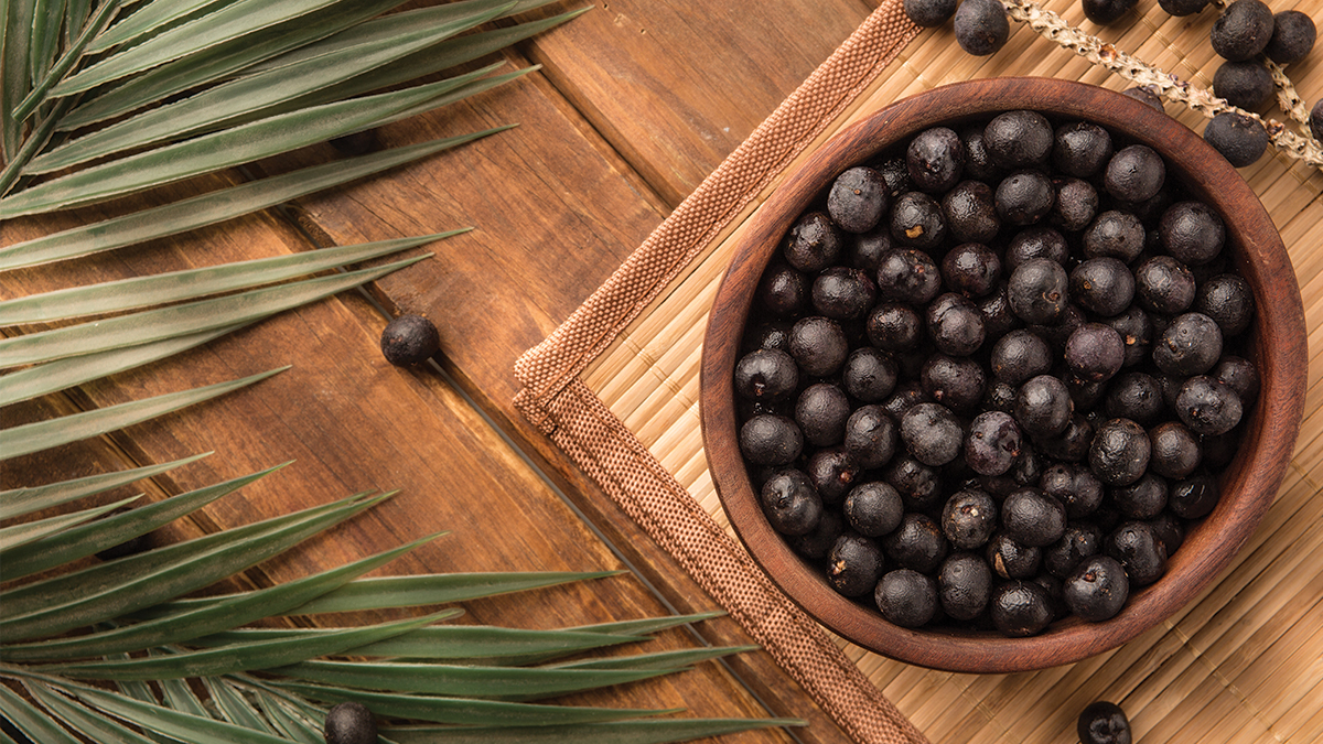 Frozen vs. Fresh Acai Berries: The Battle for Nutritional Supremacy