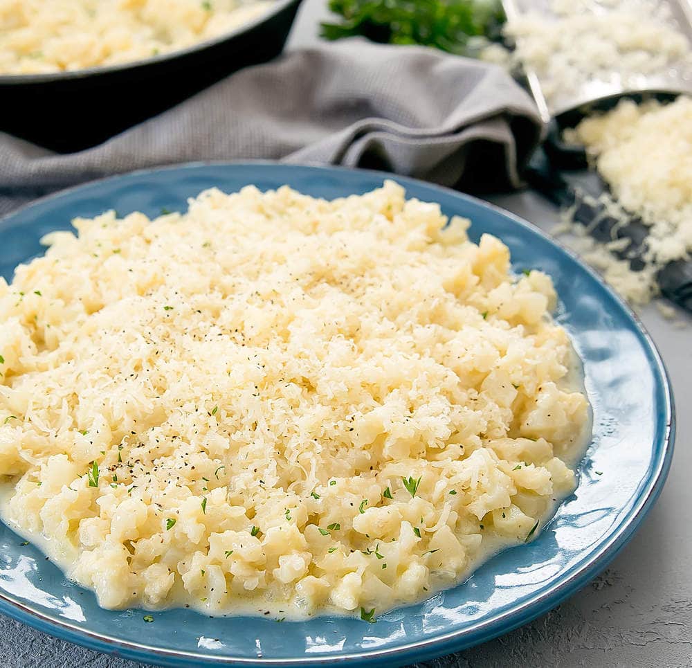Creamy Garlic Parmesan Cauliflower Risotto: A Healthy Twist on a Classic Dish